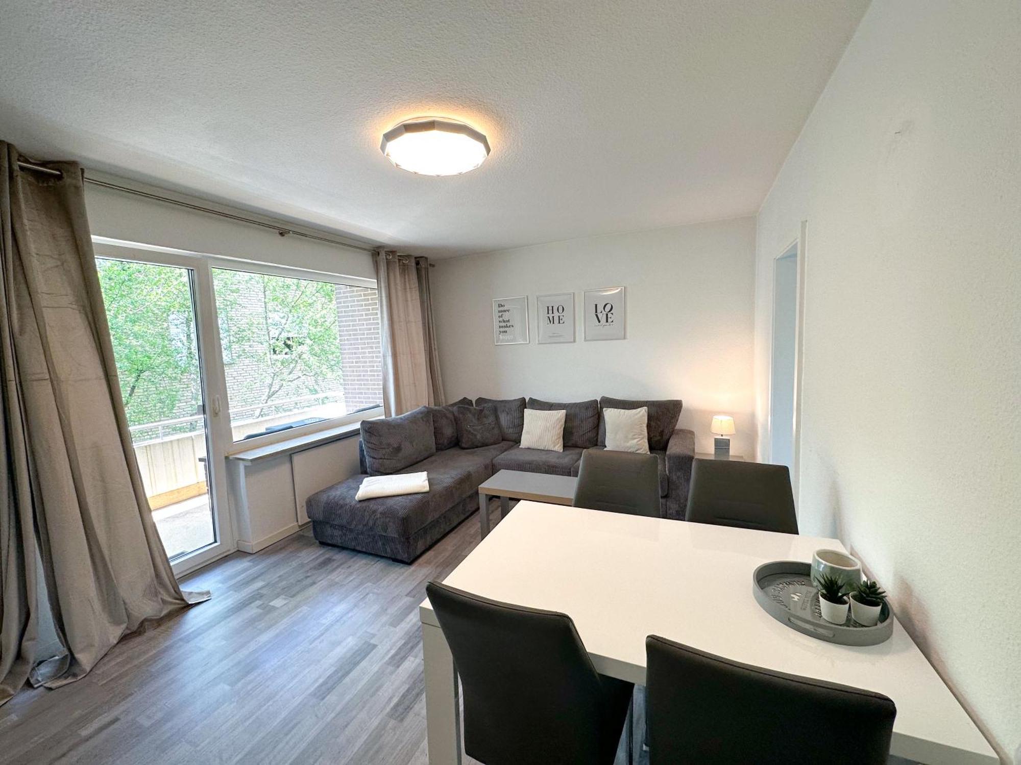 Stilvolles, Frisch Renoviertes 2Zi Apartment Mit Kueche Und Balkon In Kliniknaehe باد اوينهاوسن المظهر الخارجي الصورة
